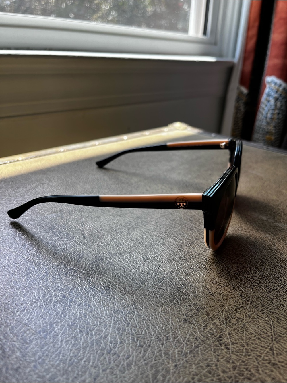 Tory Burch Panama sunglasses - Picture 3 of 11